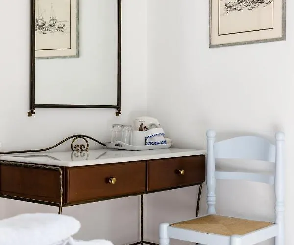 Dina Hotel Parikia (Paros)